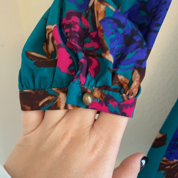 Everly Floral 3/4 Sleeve Dress - Picture 6 of 7